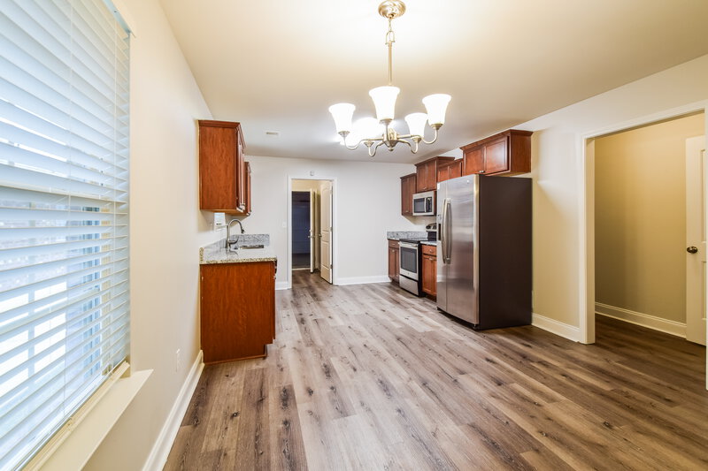 1,790/Mo, 3257 E Hartland Dr Southaven, MS 38672 Dining Room View 2