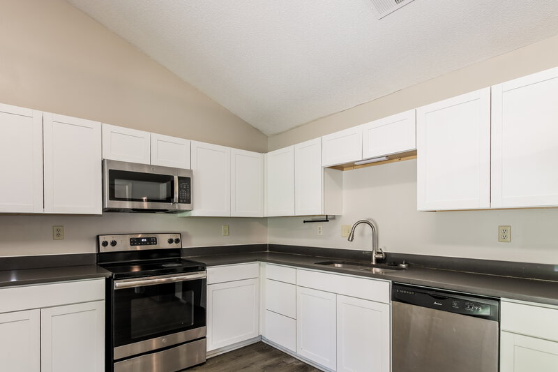 1,660/Mo, 10352 Maplebrook Ln Olive Branch, MS 38654 Kitchen View