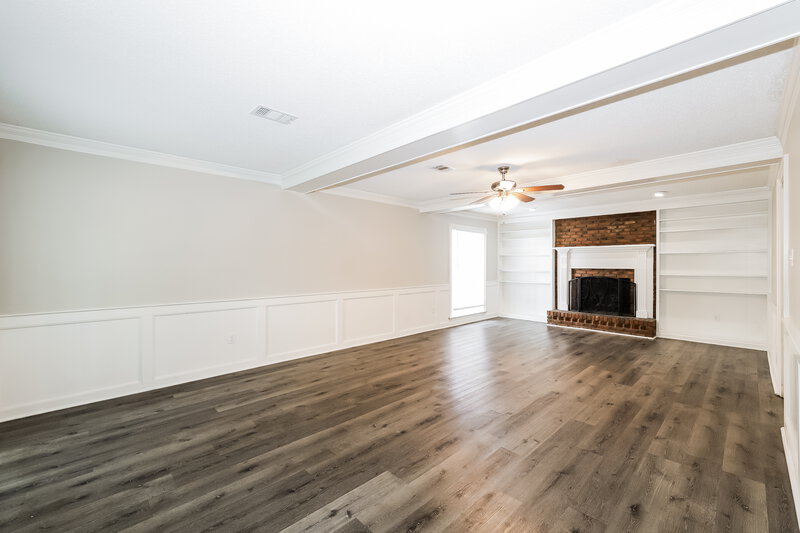 1,940/Mo, 4924 W Hedgewall Cir Memphis, TN 38141 Living Room View