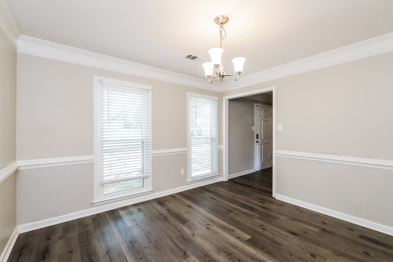 1,940/Mo, 4924 W Hedgewall Cir Memphis, TN 38141 Dining Room View
