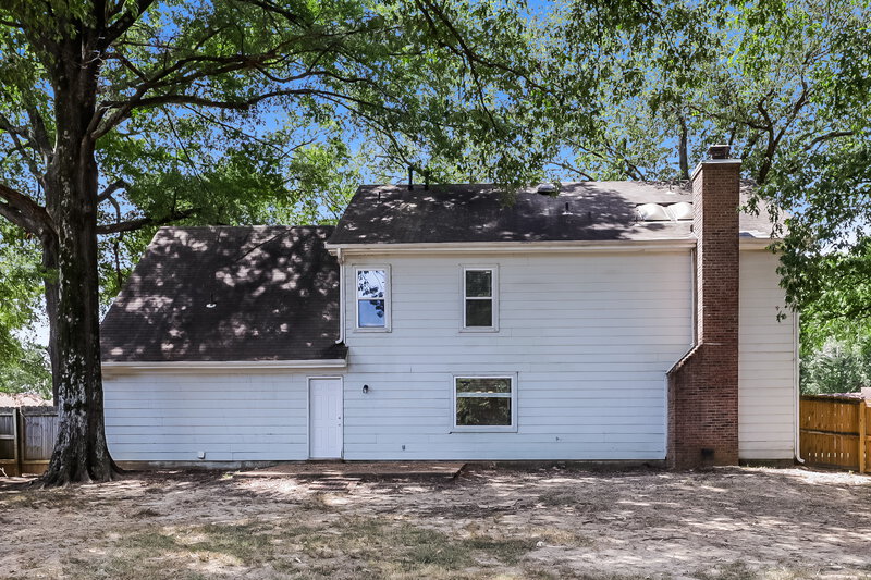 1,940/Mo, 4924 W Hedgewall Cir Memphis, TN 38141 Rear View