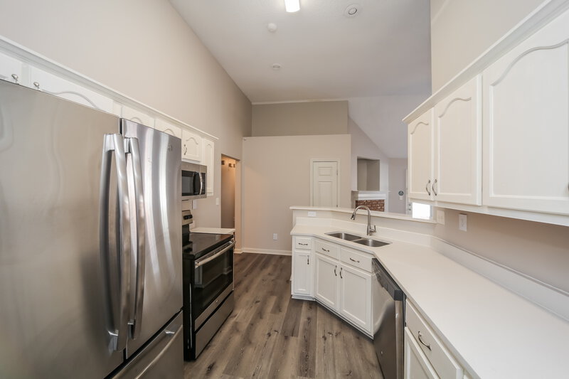 1,680/Mo, 2773 Misty Valley Dr Arlington, TN 38002 Kitchen View