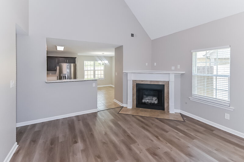 1,860/Mo, 9840 White Poplar Dr Olive Branch, MS 38654 Living Room View 2