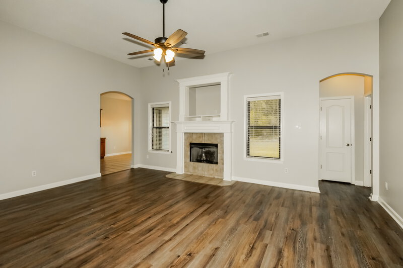 1,810/Mo, 275 Mossy Springs Dr Oakland, TN 38060 Misc View 3