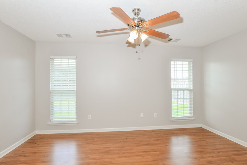 1,815/Mo, 1720 Cherry Creek Dr Southaven, MS 38671 Bedroom View 2