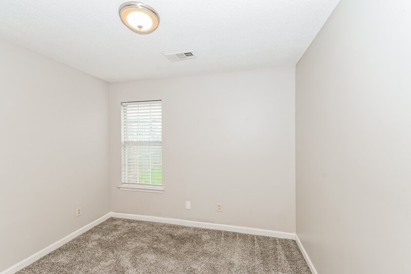 2,115/Mo, 4874 Phipps Dr Memphis, TN 38125 Bedroom View 2