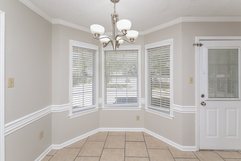 1,880/Mo, 10156 Phillips Dr Olive Branch, MS 38654 Dining Room View