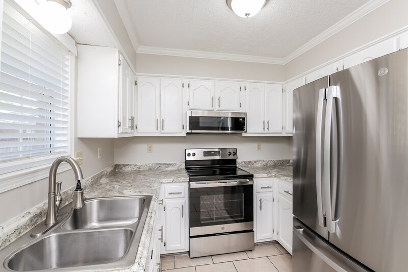 1,880/Mo, 10156 Phillips Dr Olive Branch, MS 38654 Kitchen View