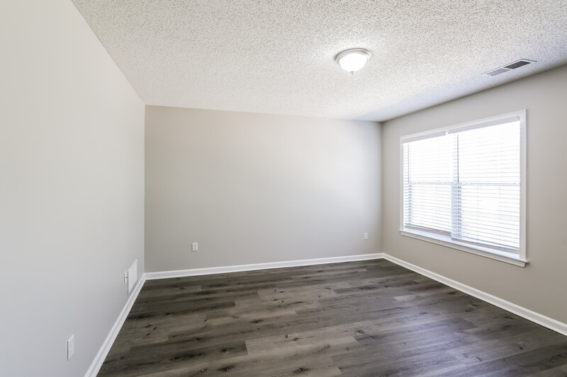 1,880/Mo, 10156 Phillips Dr Olive Branch, MS 38654 Bedroom View 2