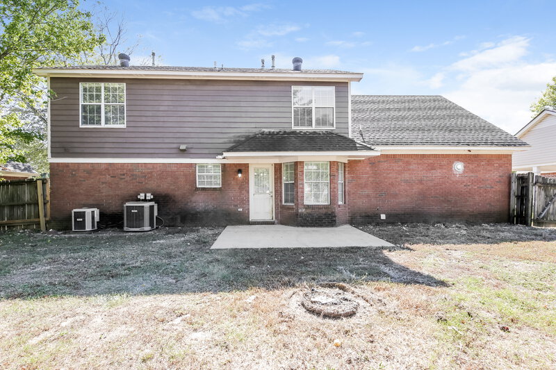 1,880/Mo, 10156 Phillips Dr Olive Branch, MS 38654 Rear View