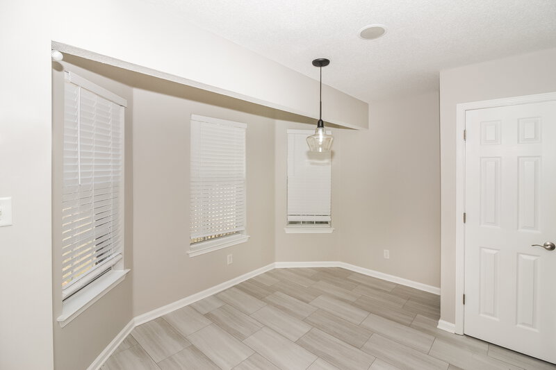 1,725/Mo, 1143 Breezy Valley Dr Cordova, TN 38018 Dining Room View
