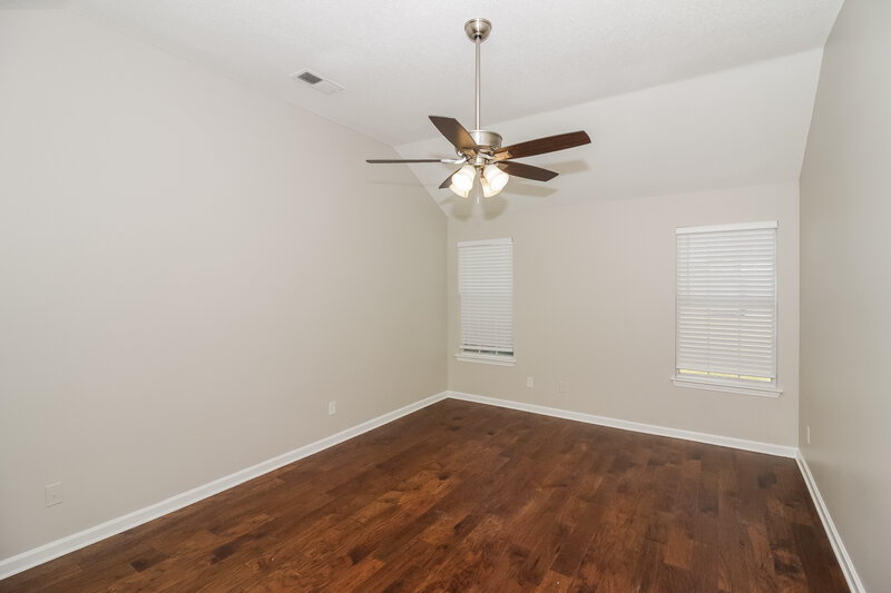 1,725/Mo, 1143 Breezy Valley Dr Cordova, TN 38018 Main Bedroom View