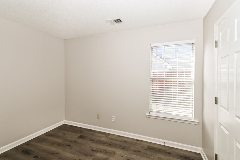 1,765/Mo, 6392 Manchester Dr Horn Lake, MS 38637 Bedroom View 2