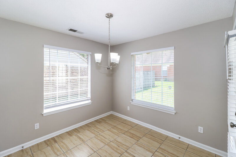 1,760/Mo, 6863 Skylar Mill Ave Cordova, TN 38018 Dining Room View