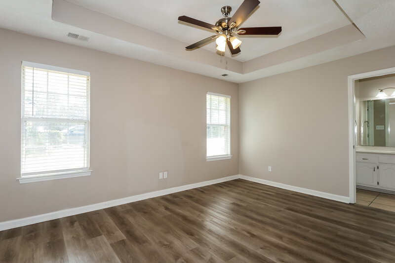 1,880/Mo, 6863 Skylar Mill Ave Cordova, TN 38018 Main Bedroom View