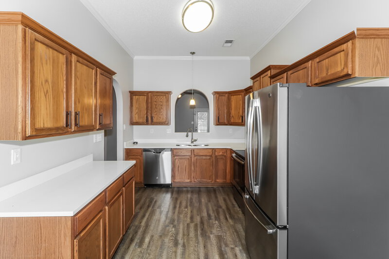 1,880/Mo, 10088 Cross Valley Dr Cordova, TN 38018 Kitchen View 2
