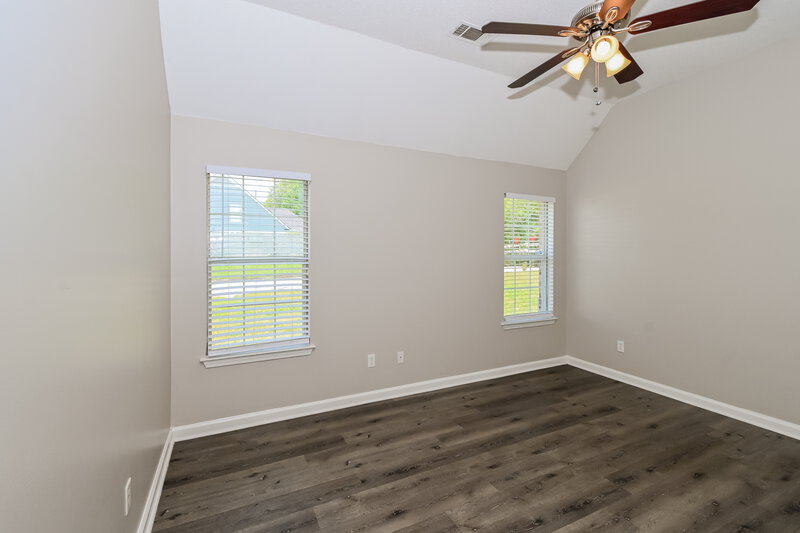 1,590/Mo, 215 Garden Springs Dr Oakland, TN 38060 Main Bedroom View 2