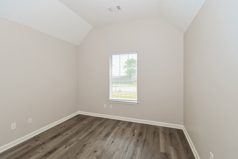 1,590/Mo, 215 Garden Springs Dr Oakland, TN 38060 Bedroom View 3
