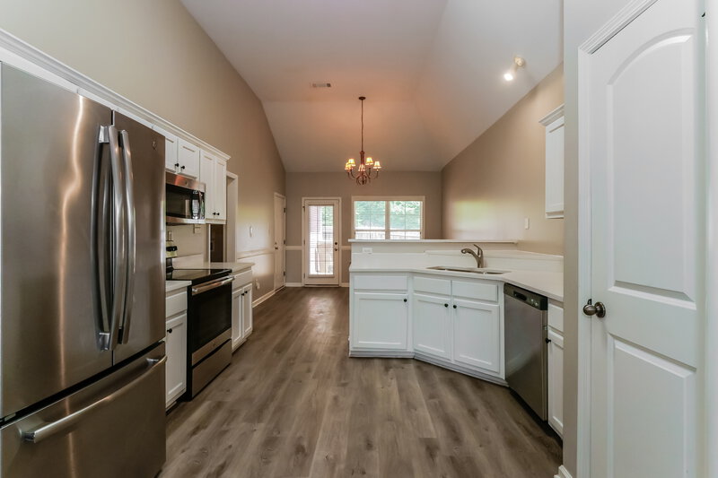 1,760/Mo, 10178 Morning Hill Dr Cordova, TN 38016 Kitchen View