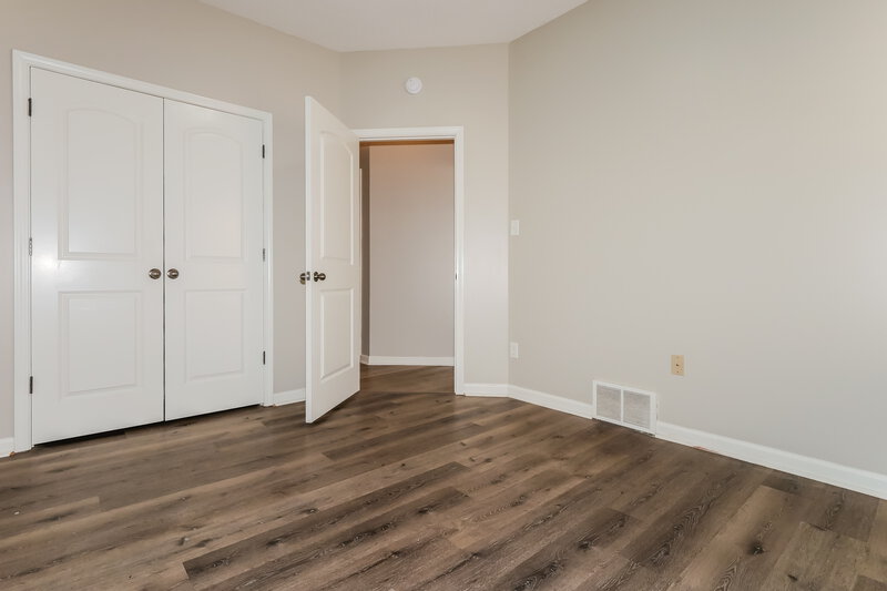 1,760/Mo, 10178 Morning Hill Dr Cordova, TN 38016 Bedroom View 2
