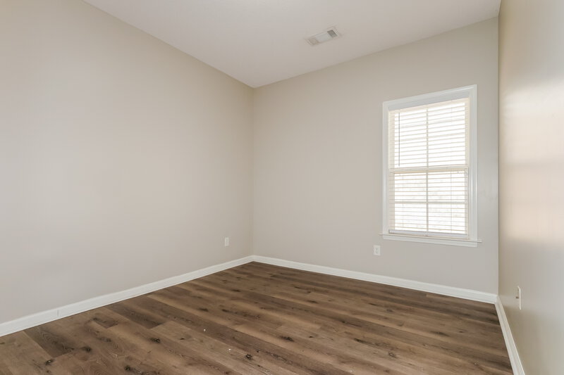 1,760/Mo, 10178 Morning Hill Dr Cordova, TN 38016 Bedroom View 3