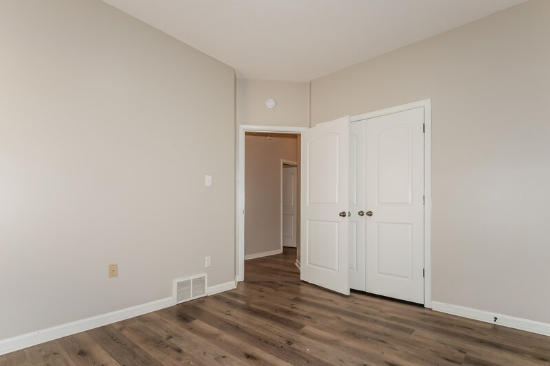 1,760/Mo, 10178 Morning Hill Dr Cordova, TN 38016 Bedroom View 4