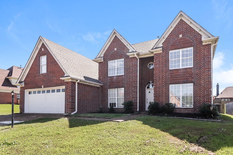 2,150/Mo, 4925 Noel Mission Dr Memphis, TN 38125 Front View
