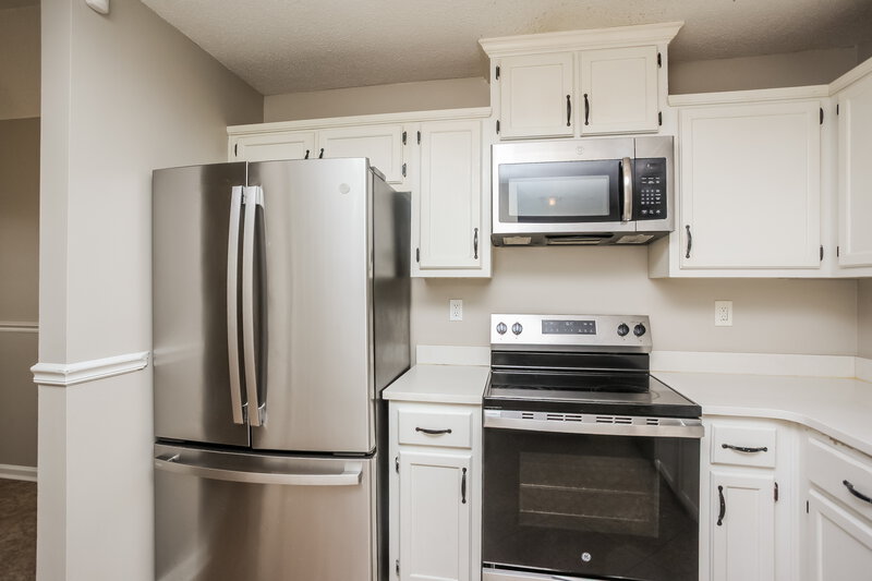 1,735/Mo, 6775 Kirkland Cv Horn Lake, MS 38637 Kitchen View