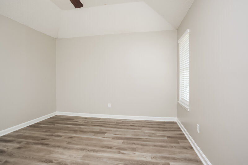 1,735/Mo, 6775 Kirkland Cv Horn Lake, MS 38637 Main Bedroom View
