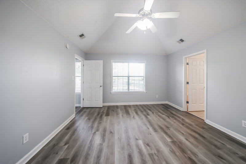 2,050/Mo, 7849 Meadow Ridge Ln Olive Branch, MS 38654 Main Bedroom View