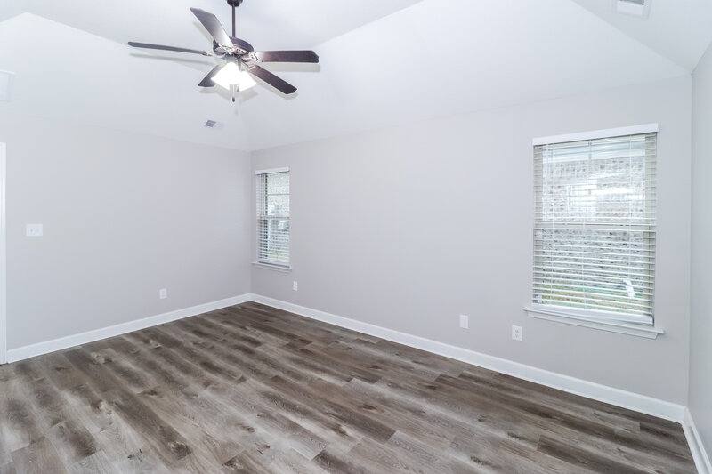1,700/Mo, 7938 Mulberry Blvd Southaven, MS 38671 Main Bedroom View 2