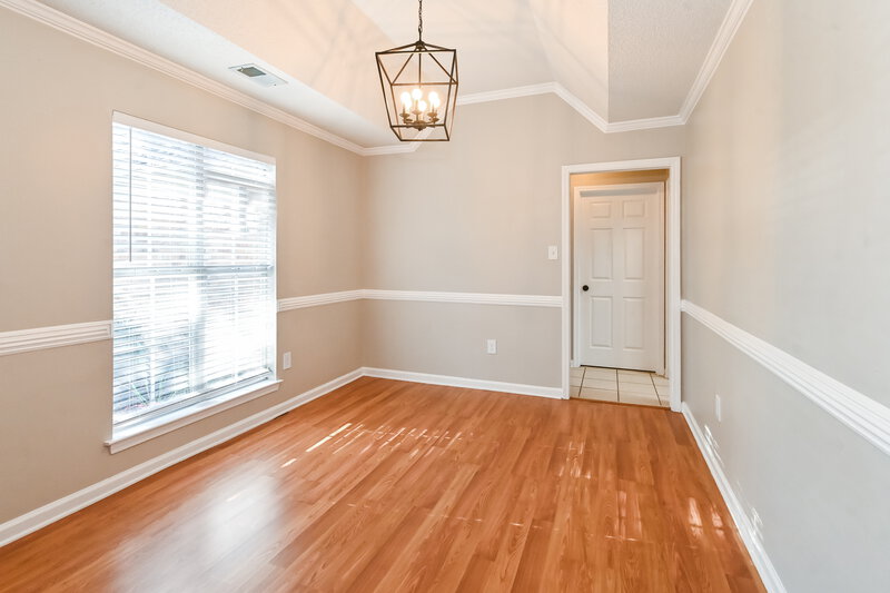 2,100/Mo, 1733 Timber Creek Dr Hernando, MS 38632 Dining Room View