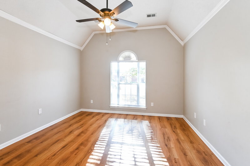 2,100/Mo, 1733 Timber Creek Dr Hernando, MS 38632 Main Bedroom View
