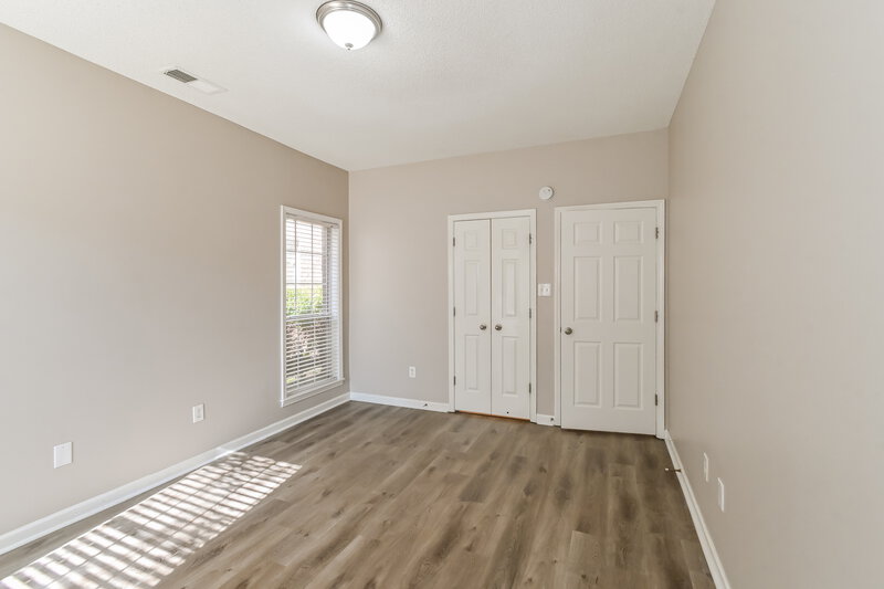 2,070/Mo, 8730 Eagle View Dr Cordova, TN 38018 Main Bedroom View 2
