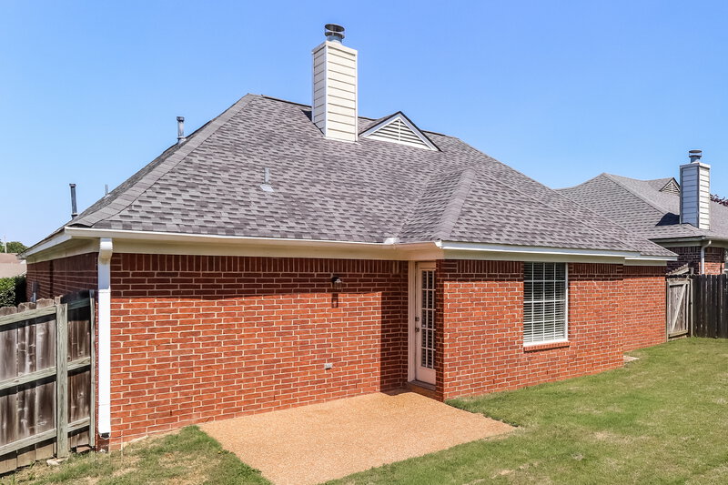 1,775/Mo, 7091 Ireland Dr Cordova, TN 38018 Rear View