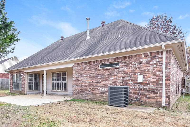 1,975/Mo, 13218 Sandbourne S Olive Branch, MS 38654 Rear View 2
