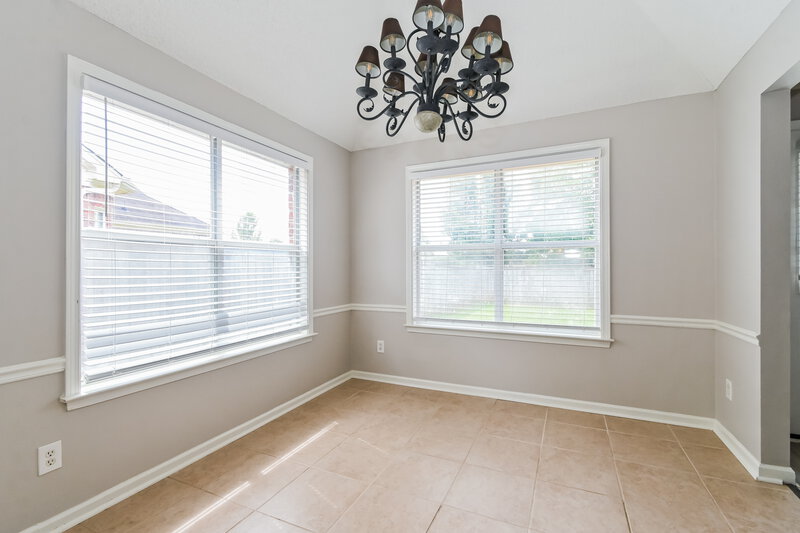 2,070/Mo, 1141 Red Fern Cir E Cordova, TN 38018 Breakfast Nook View