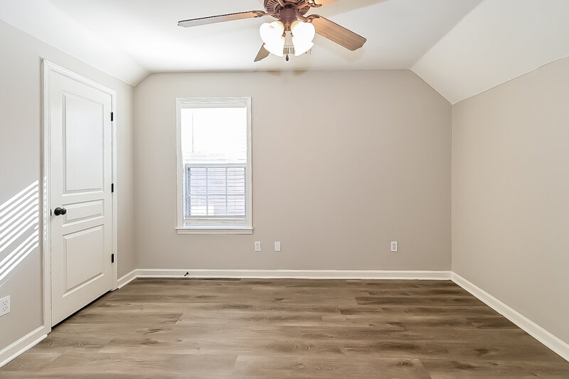 2,980/Mo, 2936 Glennbury Ln Southaven, MS 38672 Main Bedroom View 3