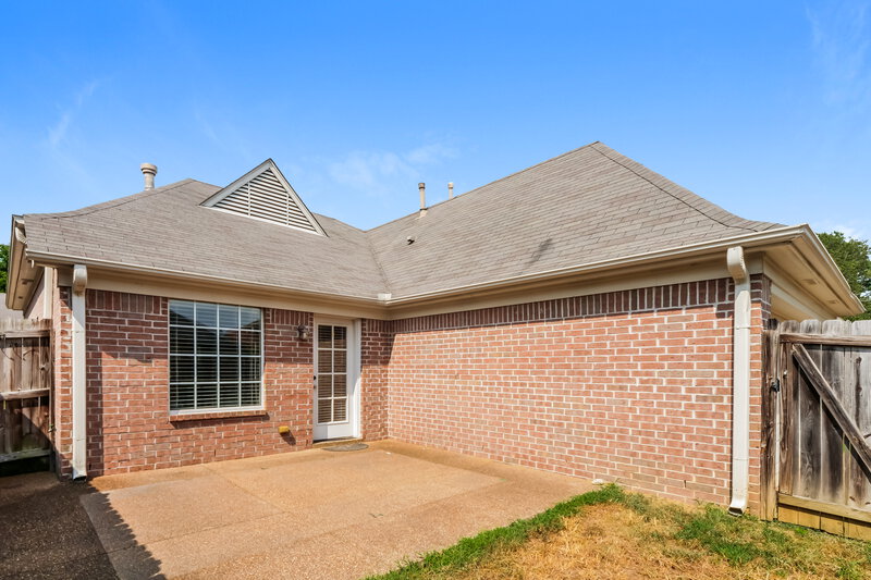 1,710/Mo, 10247 Morning Hill Dr Cordova, TN 38016 Rear View