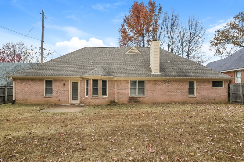 1,915/Mo, 2582 Hearth Stone Dr Cordova, TN 38016 Rear View