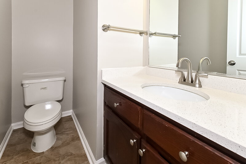 2,025/Mo, 6348 Cheyenne Dr Olive Branch, MS 38654 Bathroom View