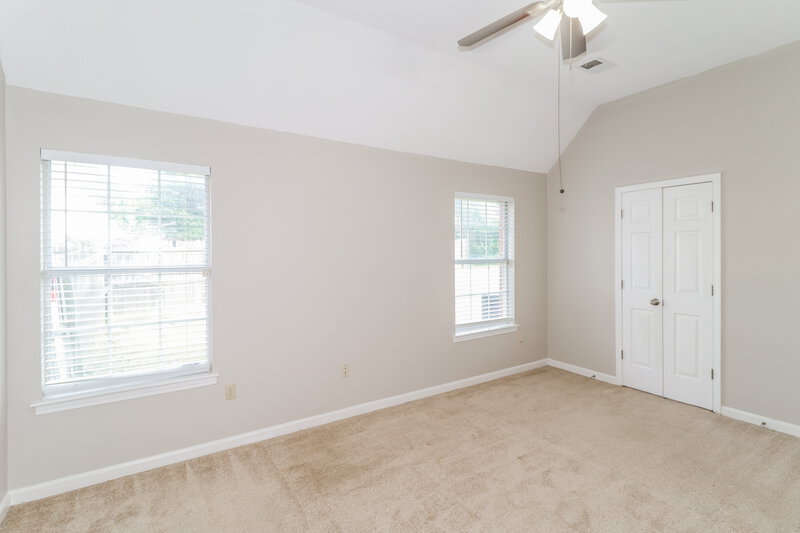1,940/Mo, 4385 Muskerry Cove Memphis, TN 38125 Main Bedroom View 2