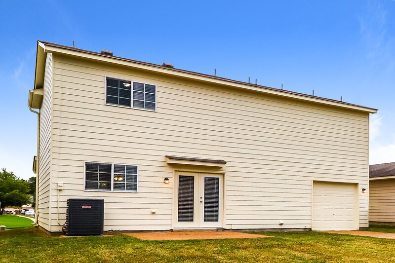 1,710/Mo, 10041 Chariden Dr Cordova, TN 38016 Rear View