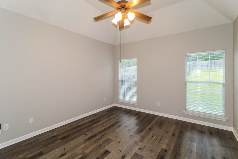 2,045/Mo, 246 Fairway Trace Dr Hernando, MS 38632 Main Bedroom View