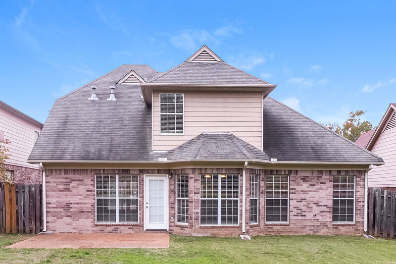 2,045/Mo, 246 Fairway Trace Dr Hernando, MS 38632 Rear View 2