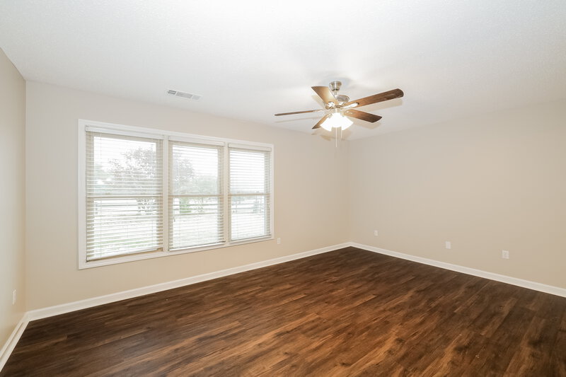 3,070/Mo, 4123 Golf View Cv Bartlett, TN 38135 Main Bedroom View 2