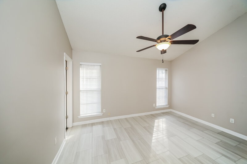 1,585/Mo, 1403 Leery Cove Cordova, TN 38016 Main Bedroom View