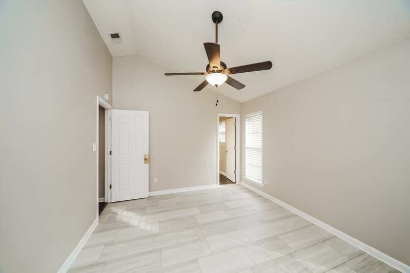 1,585/Mo, 1403 Leery Cove Cordova, TN 38016 Main Bedroom View 2