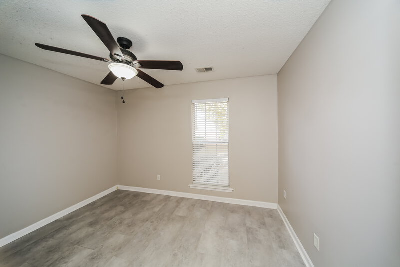 1,585/Mo, 1403 Leery Cove Cordova, TN 38016 Bedroom View