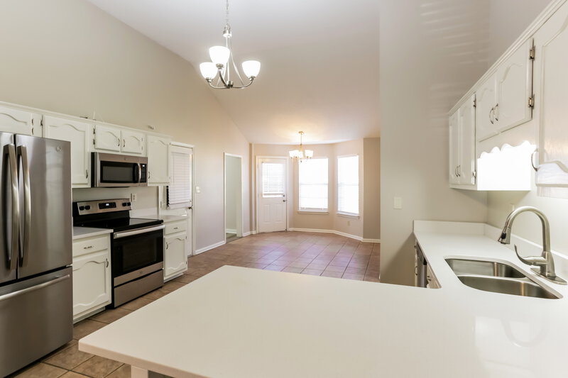 1,485/Mo, 7400 Bramble Ln Walls, MS 38680 Kitchen View
